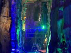 -泰安地下龙宫景区