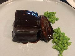 鲍鱼红烧肉-杭州西子湖四季酒店·金沙厅