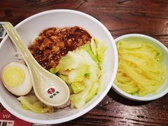 -李先生牛肉面大王(北京站售票厅餐厅)