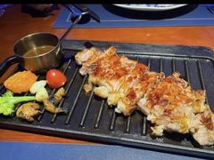 -列娜餐厅