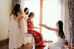 点击看大图 -LOVE SHINE婚纱·红鼎庄龙凤褂·妈妈装定制