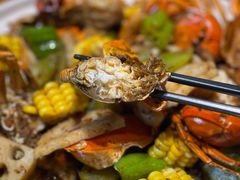 -臻鲜燕海鲜融合餐厅(金陵style店)