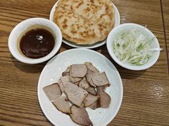 -李连贵酒家熏肉大饼(昆明街店)