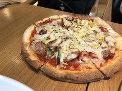 -文汇新民联合报业集团(上海报业大厦店)