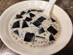 椰露西米龟苓膏-阿坤传统手工小吃(沙坪坝店)