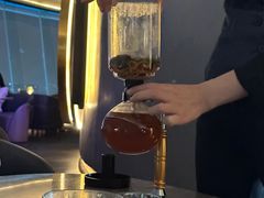 -Hi City·城市之巅