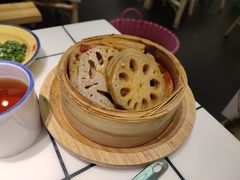 -卤校长重庆火锅(恒隆广场店)