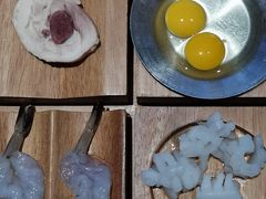 -银米·云南传统过桥米线(双廊黑金冠店)