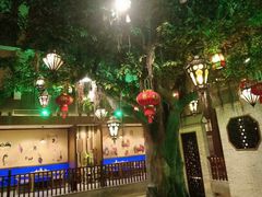 -忆江南·临江鱼馆