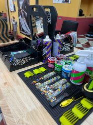 -Devilhands Barbershop男士理容店