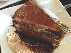 巧克力蛋糕-莓园冰淇淋店