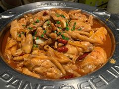 鸡翅煲-胖哥俩肉蟹煲(湖滨银泰in77店)