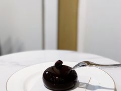 -Fridi Patisserie Cafe