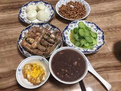 -爱贝尔高端月嫂(母婴护理)