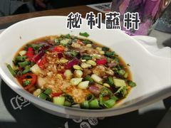 -尚尚仙·酸汤猪手·猪肚鸡火锅(华联万柳购物中心店)