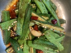 秋葵炒四季豆-衡厨·衡阳土菜(中南店)