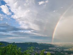 -鬼笑石后山停车场