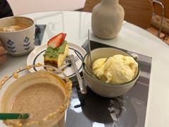 -Nine Cafe&Bar