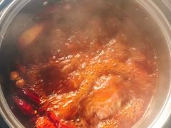 -马路边边串串香形象店(磐石路店)