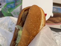 -麦当劳(保利若比邻店)