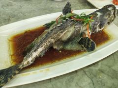 -四川小胡子海鲜(丁村万人海鲜广场店)