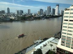-曼谷湄南河畔华美达广场酒店
