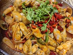 -小董哥烤串·爆汁大油边(故宫店)