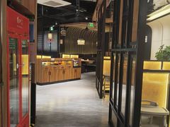 -自己人·宜昌菜(水悦城店)