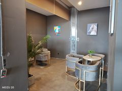 -魔方城市书房(中街益田店)