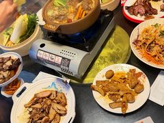 -老鼎万春卤菜(五代传承创始老店)