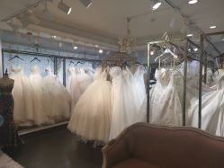 -艾慕婚纱礼服馆(和平店)