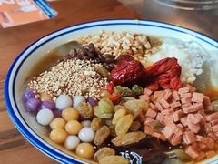 -佬土鹅肠火锅(解放路店)