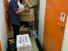 -大众迷你仓自助寄存仓库(徐家汇2店)