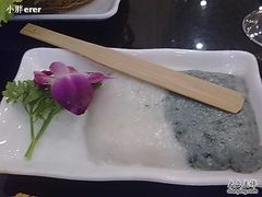 虾滑和墨鱼滑-官也街澳门火锅(新源里店)