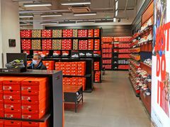 -NIKE北京马连道换季优惠店