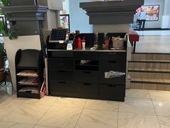 -必胜客(砂之船中东奥莱店)