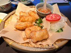 -大头虾越式风味餐厅(光明广场店)