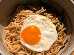 太阳蛋葱油拌面-面上有光