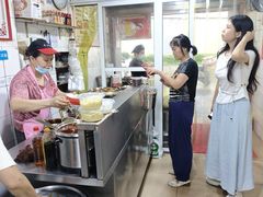 -中山牛肉肥肠粉面馆(军工社区店)