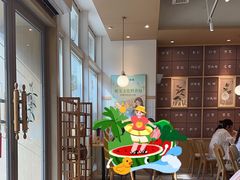 -必胜客(WOW昙华林店)