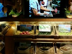 -云海肴·汽锅鸡·云南菜(天山百盛优客店)