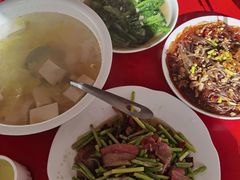 -蜀香川菜鱼庄(然乌店)