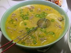 酸湯肥牛-醉英雄四川料理(国贸店)