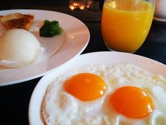 -圣丰索菲特·2 On 988 Café 自助餐厅