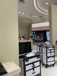 -Mentor Hair Salon