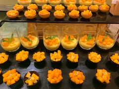 -华邑酒店·鲜艳全日自助餐厅