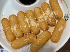 -乡土黄·鲜牛肉火锅·小龙虾(兴业街店)