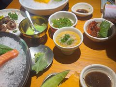 -花和海鲜自助(梅江店)