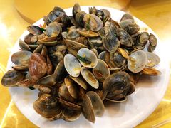 -三亚新鸿港水果一级批发市场