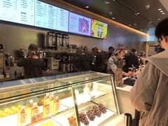 -喜茶(杭州滨江宝龙店)